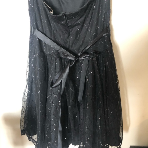 Cocktail dress - Picture 4 of 5